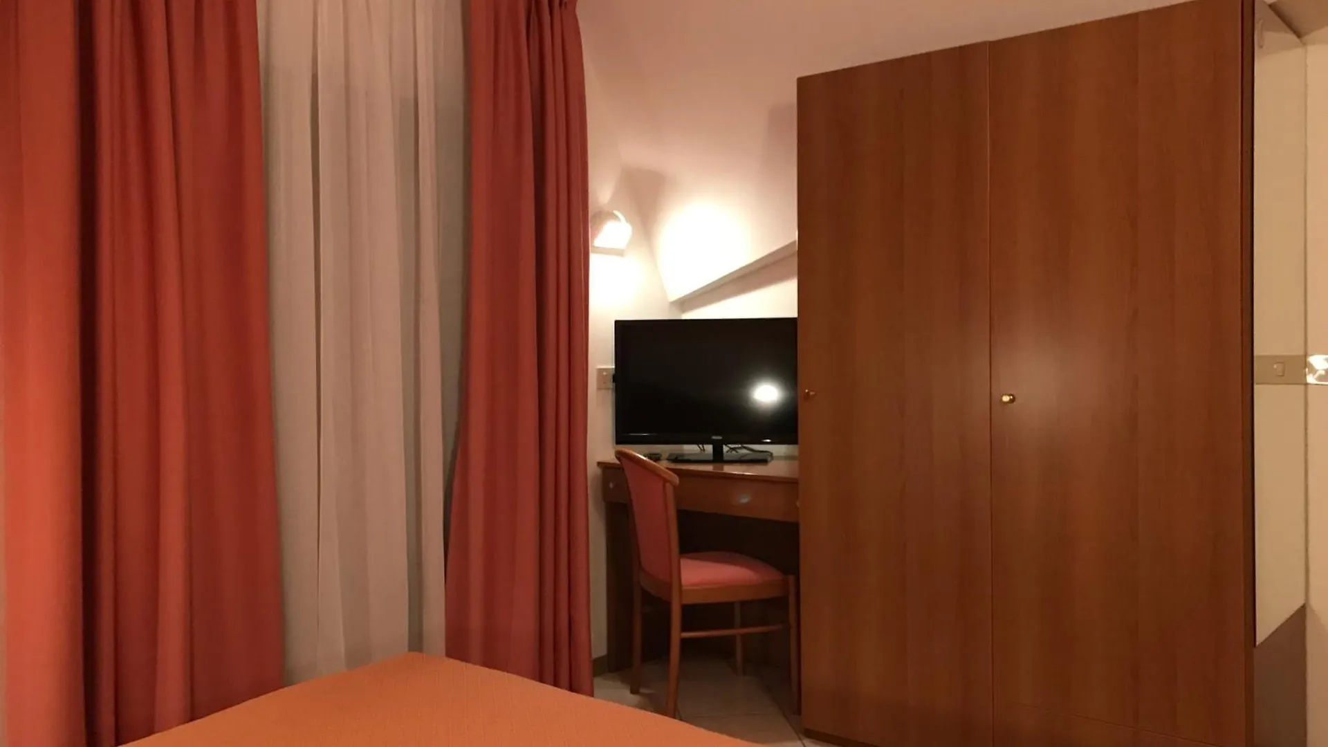 Hotel Touring Lido di Jesolo 3*,  Italien